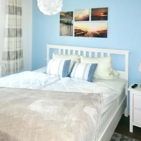 Haus Waldidyll, Kuestenflair - Bade- & Saunawelt Taeglich Inklusive Apartamento Sellin (Rugen)