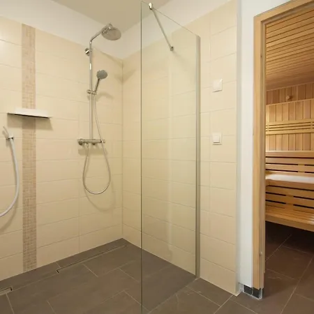 Apartment Haus Waldidyll, Küstenflair Sellin (Rugen)