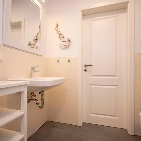 Haus Waldidyll, Küstenflair Apartment *