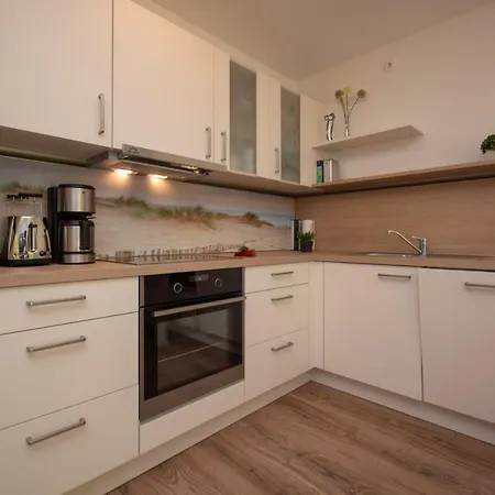 Apartment Haus Waldidyll, Küstenflair Sellin (Rugen)