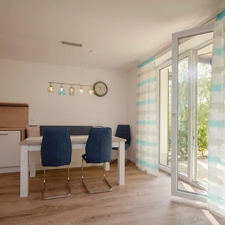 Apartment Haus Waldidyll, Küstenflair *